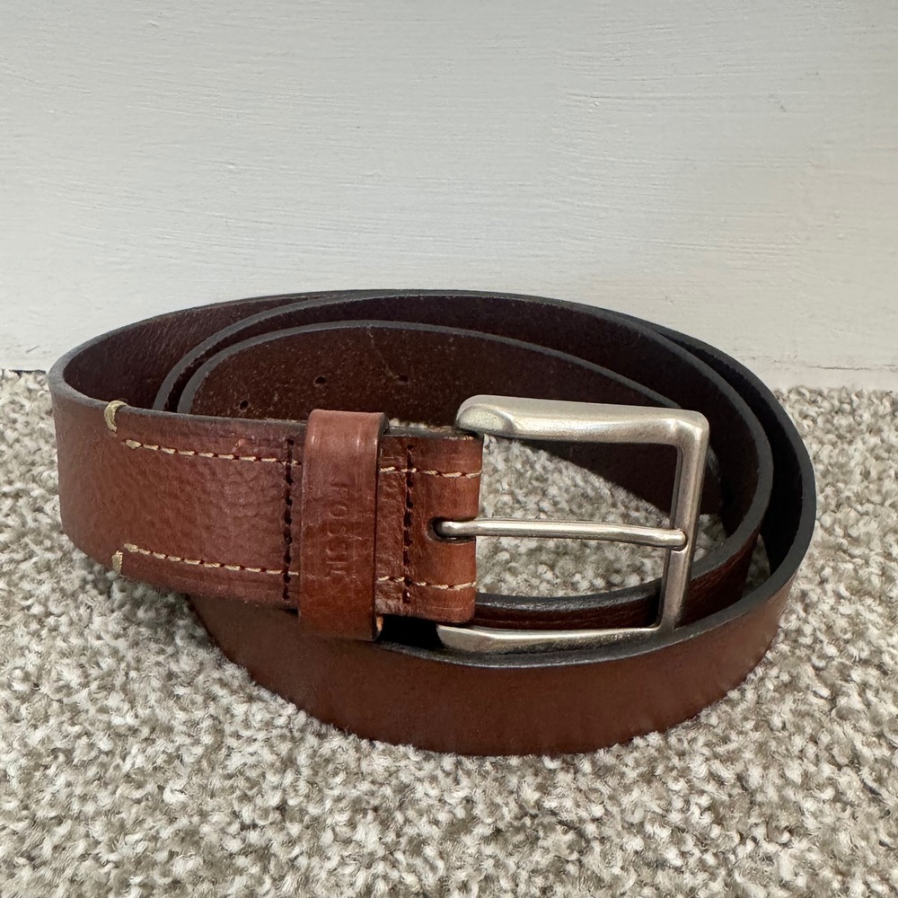 Fossil Mens Genuine Leather Belt Brown Silver Buckle Casual Dress Size 42